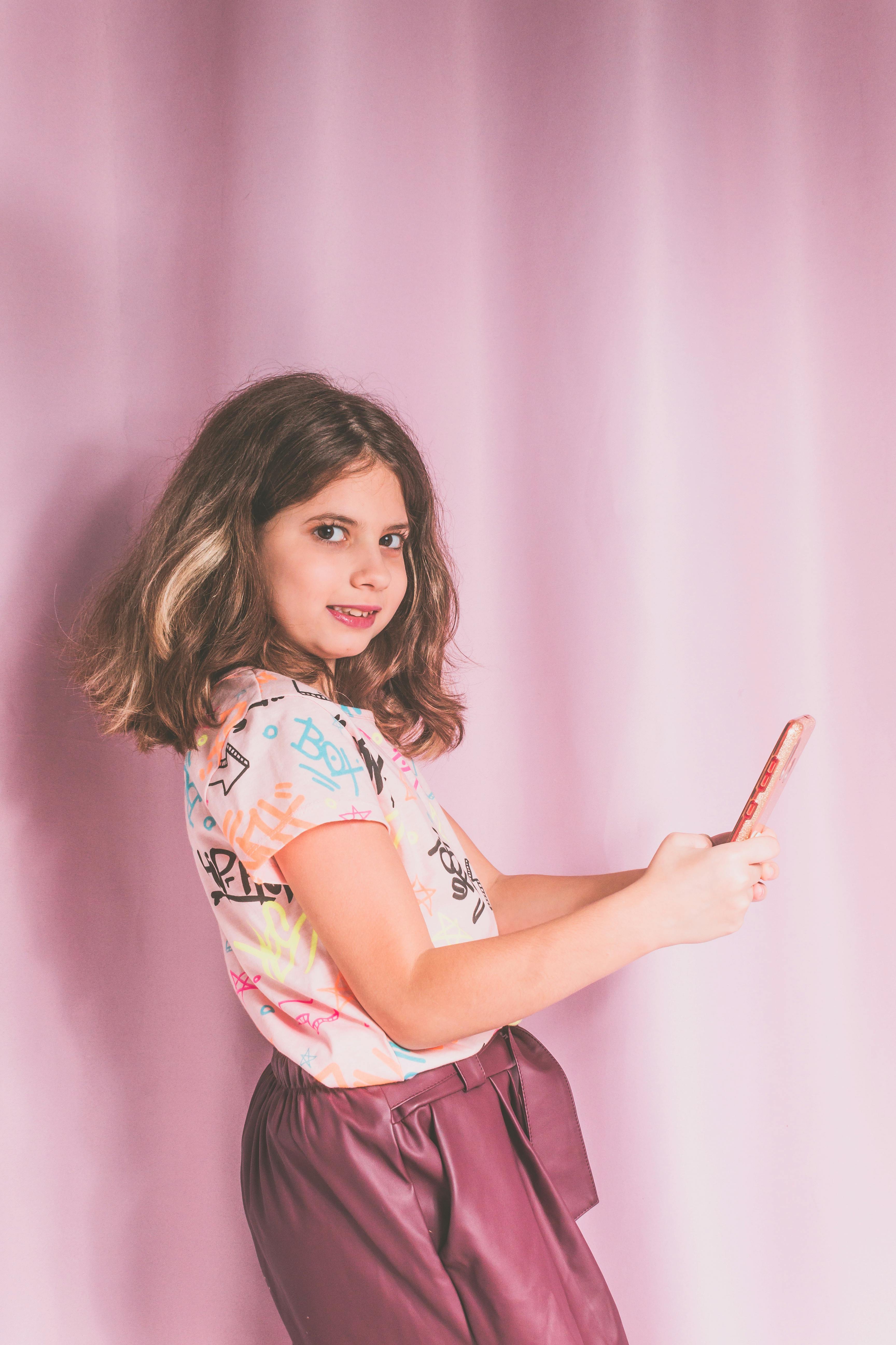 影视后期剪辑与调色的专业质感画面