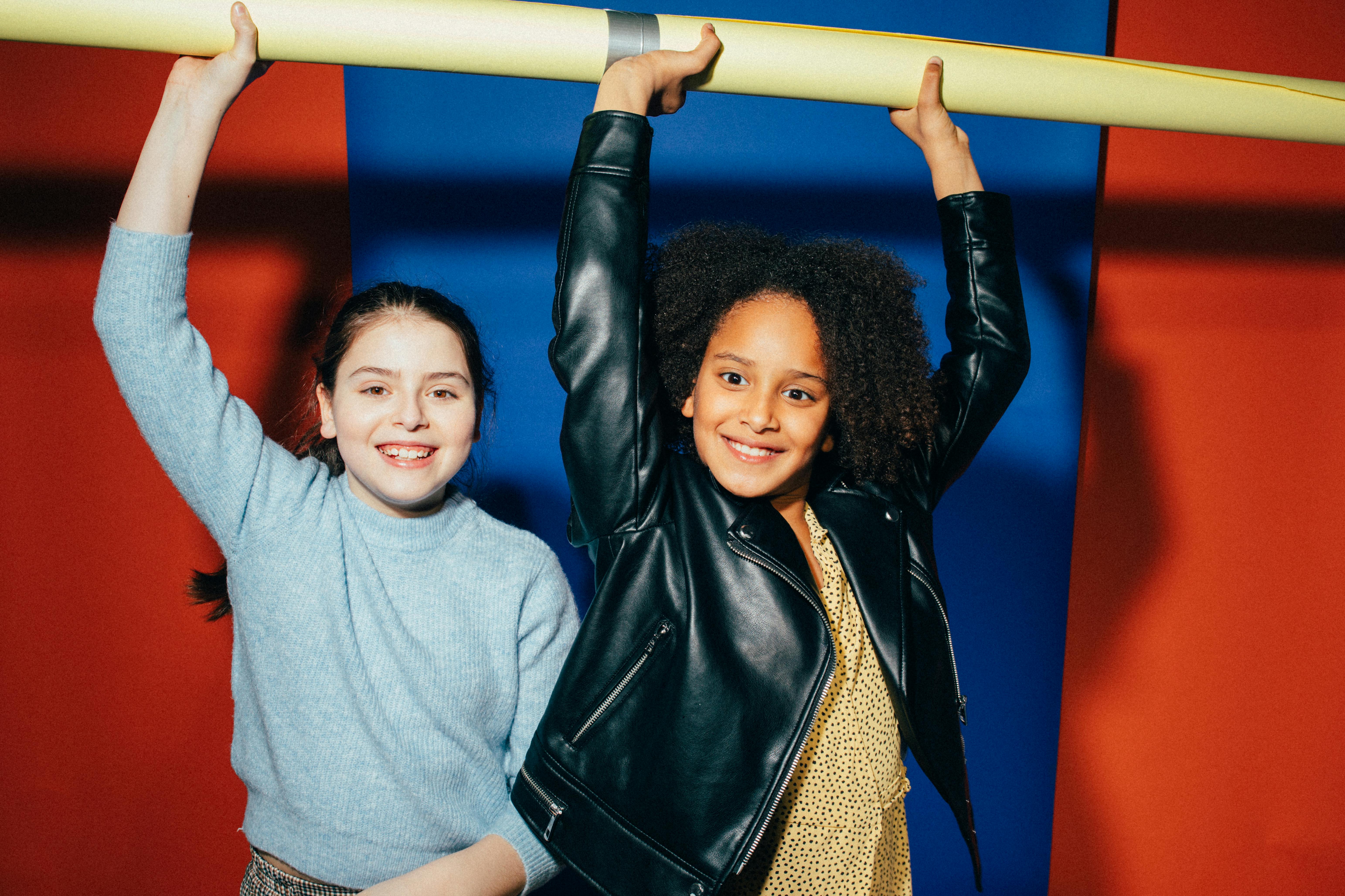 后期剪辑与调色团队成员肖像